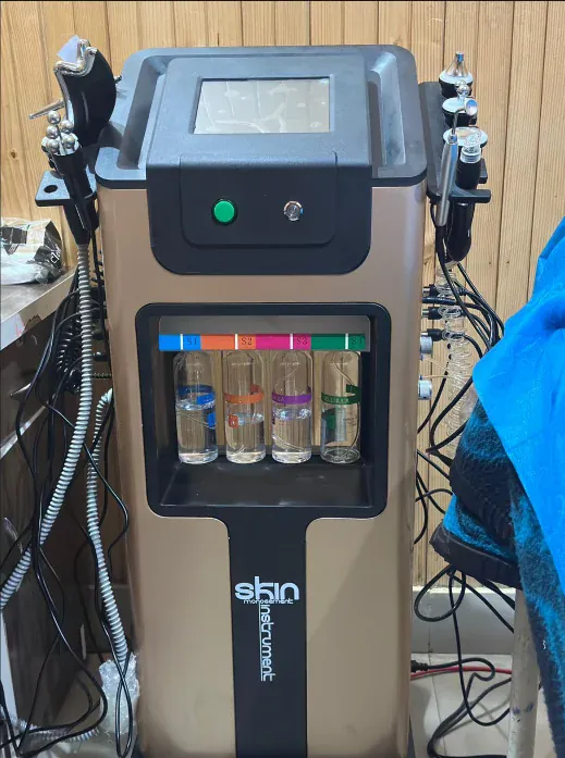 Skin instrument station
